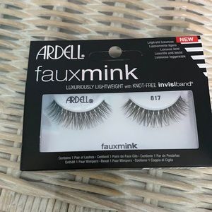false lashes